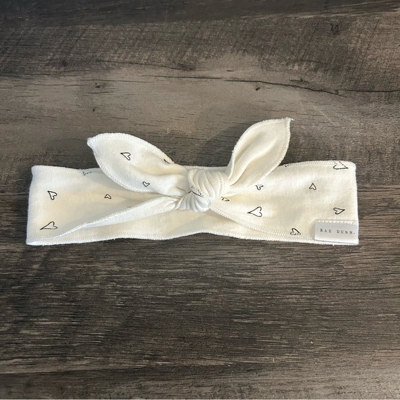 Rae Dunn White Headband with Heart Pattern - Picture 1 of 3